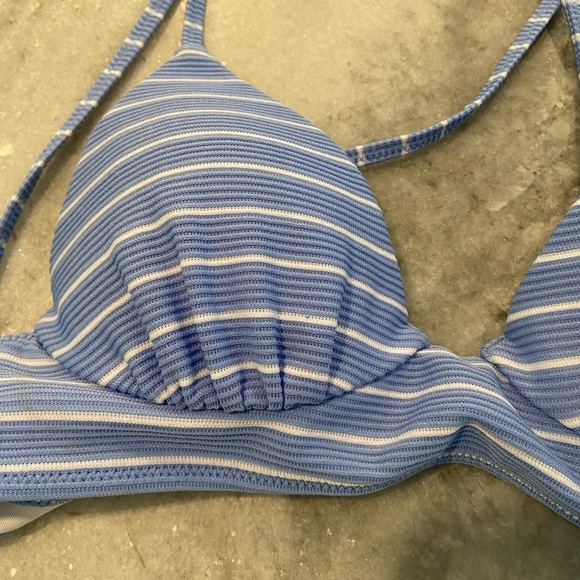 NWT Shade & Shore Size 34A Light Blue White Stripe Thin Strap Ribbed Bikini Top - Picture 2 of 4